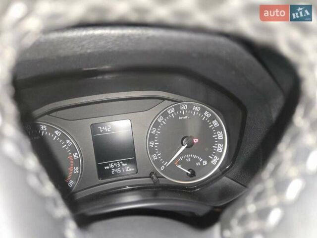 Синий Шкода Октавия, объемом двигателя 1.9 л и пробегом 245 тыс. км за 7100 $, фото 13 на Automoto.ua