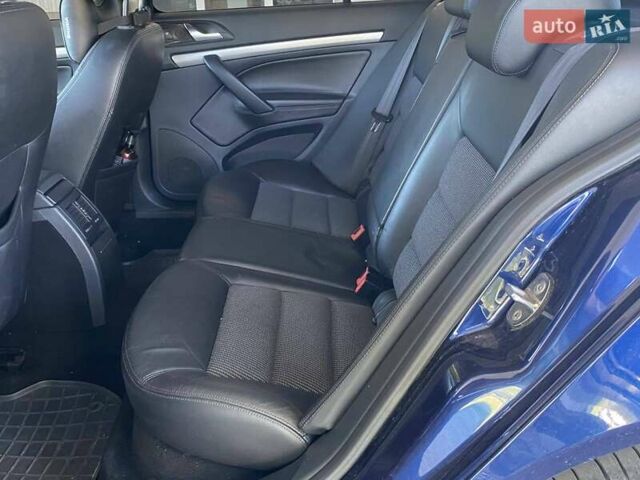 Синій Шкода Октавія, об'ємом двигуна 1.6 л та пробігом 242 тис. км за 8400 $, фото 18 на Automoto.ua