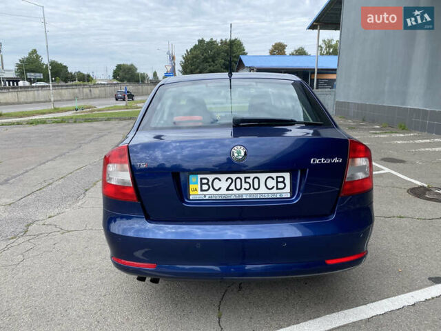 Синий Шкода Октавия, объемом двигателя 1.8 л и пробегом 85 тыс. км за 8900 $, фото 1 на Automoto.ua