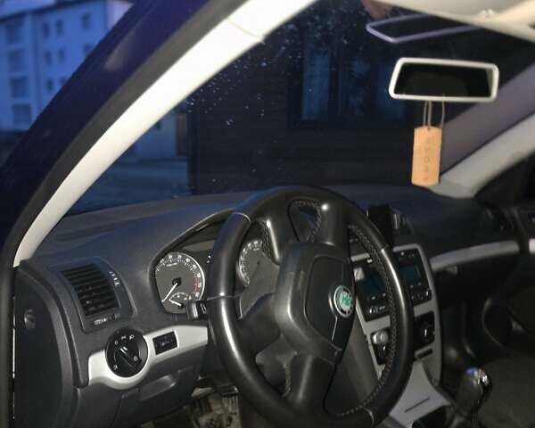 Синий Шкода Октавия, объемом двигателя 1.9 л и пробегом 245 тыс. км за 7100 $, фото 9 на Automoto.ua