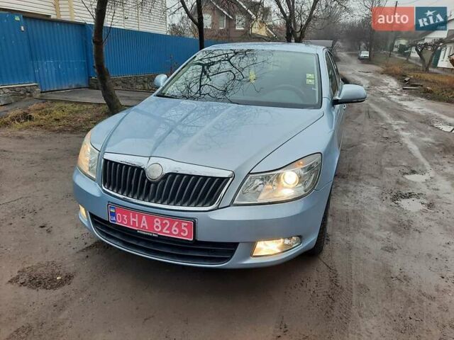 Синий Шкода Октавия, объемом двигателя 1.6 л и пробегом 226 тыс. км за 7990 $, фото 103 на Automoto.ua
