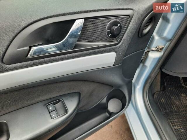 Синий Шкода Октавия, объемом двигателя 1.6 л и пробегом 226 тыс. км за 7990 $, фото 45 на Automoto.ua