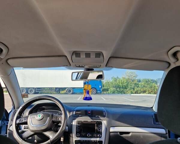 Синій Шкода Октавія, об'ємом двигуна 1.6 л та пробігом 319 тис. км за 7900 $, фото 11 на Automoto.ua