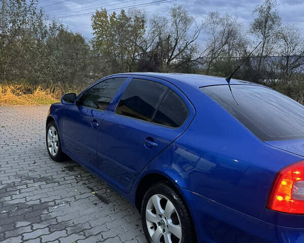 Шкода Октавія 2010 у Ужгороді на Automoto.ua Синій Шкода Октавія, об'ємом двигуна 1.6 л та пробігом 334 тис. км за 7500 $, фото 6 на Automoto.ua