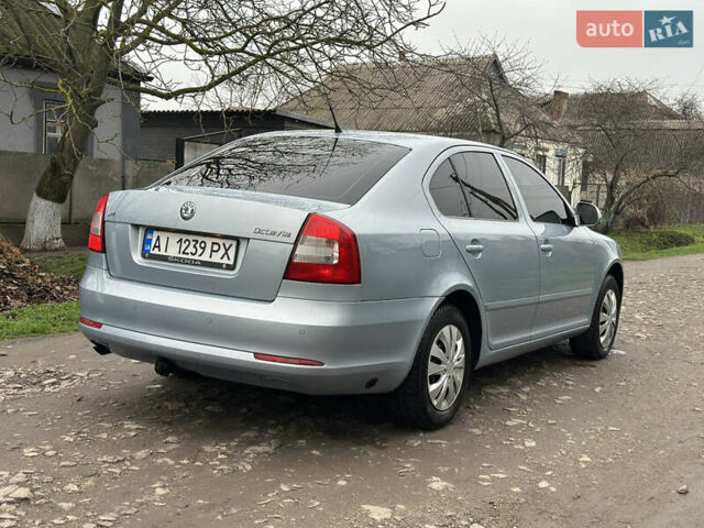 Синій Шкода Октавія, об'ємом двигуна 1.6 л та пробігом 254 тис. км за 7200 $, фото 9 на Automoto.ua
