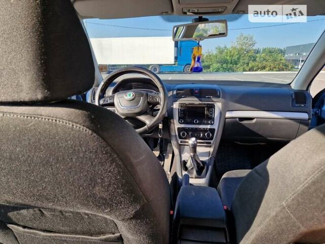 Синій Шкода Октавія, об'ємом двигуна 1.6 л та пробігом 319 тис. км за 7900 $, фото 10 на Automoto.ua