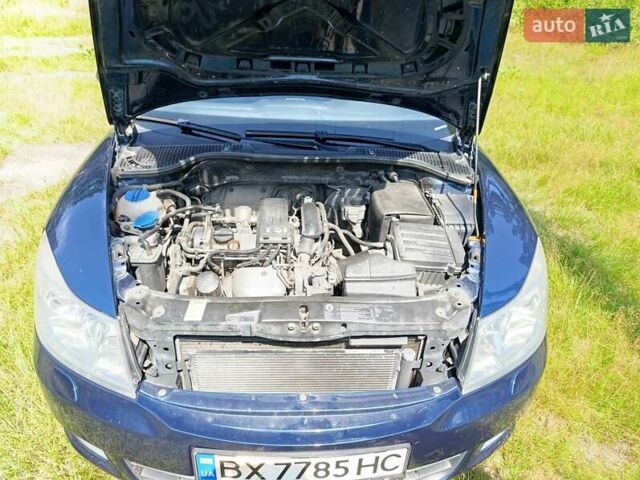 Синий Шкода Октавия, объемом двигателя 1.2 л и пробегом 283 тыс. км за 7500 $, фото 3 на Automoto.ua