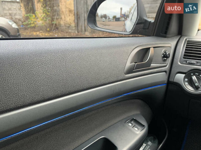 Синій Шкода Октавія, об'ємом двигуна 1.98 л та пробігом 310 тис. км за 7200 $, фото 5 на Automoto.ua