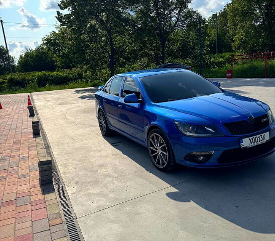 Синий Шкода Октавия, объемом двигателя 2 л и пробегом 198 тыс. км за 12000 $, фото 5 на Automoto.ua