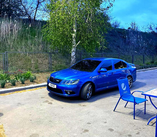 Синий Шкода Октавия, объемом двигателя 2 л и пробегом 198 тыс. км за 12000 $, фото 10 на Automoto.ua