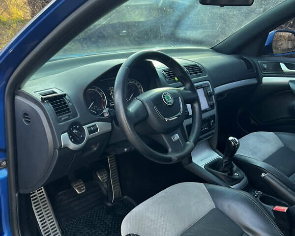 Синій Шкода Октавія, об'ємом двигуна 1.98 л та пробігом 239 тис. км за 9999 $, фото 7 на Automoto.ua