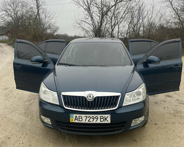 Синій Шкода Октавія, об'ємом двигуна 1.6 л та пробігом 268 тис. км за 8400 $, фото 2 на Automoto.ua