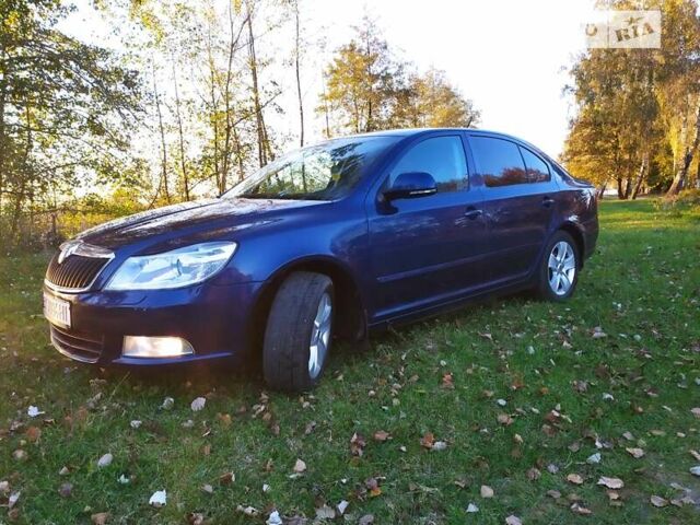 Шкода Октавия 2011 в Хмельницком на Automoto.ua Синий Шкода Октавия, объемом двигателя 1.39 л и пробегом 270 тыс. км за 6600 $, фото 2 на Automoto.ua