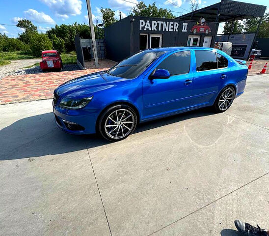 Синий Шкода Октавия, объемом двигателя 2 л и пробегом 198 тыс. км за 12000 $, фото 7 на Automoto.ua