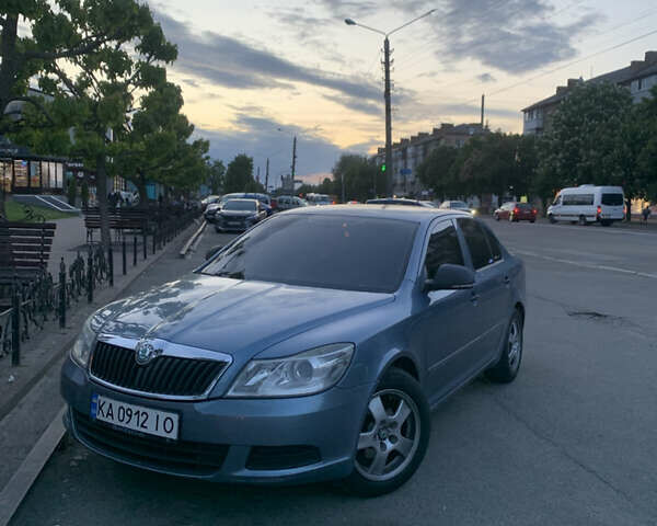 Синий Шкода Октавия, объемом двигателя 1.2 л и пробегом 184 тыс. км за 6300 $, фото 9 на Automoto.ua