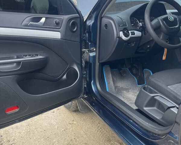 Синій Шкода Октавія, об'ємом двигуна 1.6 л та пробігом 268 тис. км за 8400 $, фото 15 на Automoto.ua