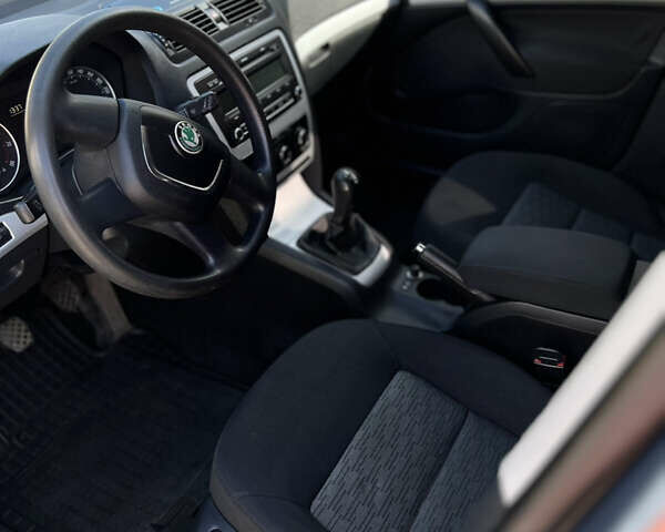 Синій Шкода Октавія, об'ємом двигуна 1.39 л та пробігом 209 тис. км за 7100 $, фото 7 на Automoto.ua