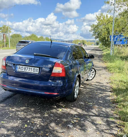 Шкода Октавия 2011 в Ужгороде на Automoto.ua Синий Шкода Октавия, объемом двигателя 1.6 л и пробегом 300 тыс. км за 7299 $, фото 7 на Automoto.ua