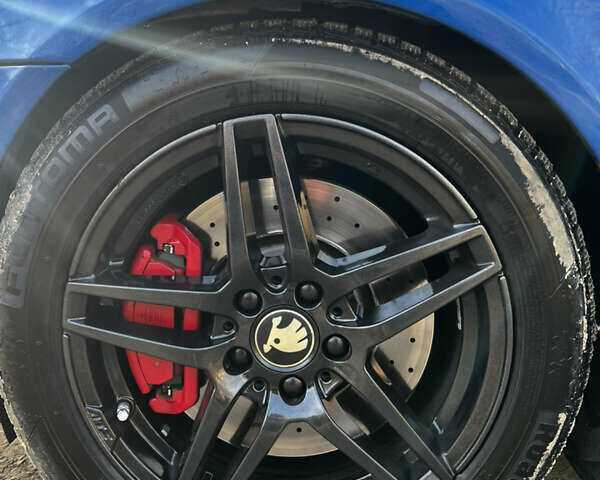Синій Шкода Октавія, об'ємом двигуна 1.98 л та пробігом 239 тис. км за 9999 $, фото 4 на Automoto.ua