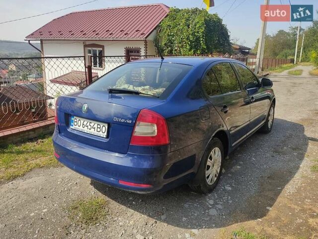 Синий Шкода Октавия, объемом двигателя 1.6 л и пробегом 263 тыс. км за 8500 $, фото 4 на Automoto.ua