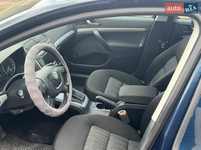Синий Шкода Октавия, объемом двигателя 1.4 л и пробегом 260 тыс. км за 8900 $, фото 21 на Automoto.ua