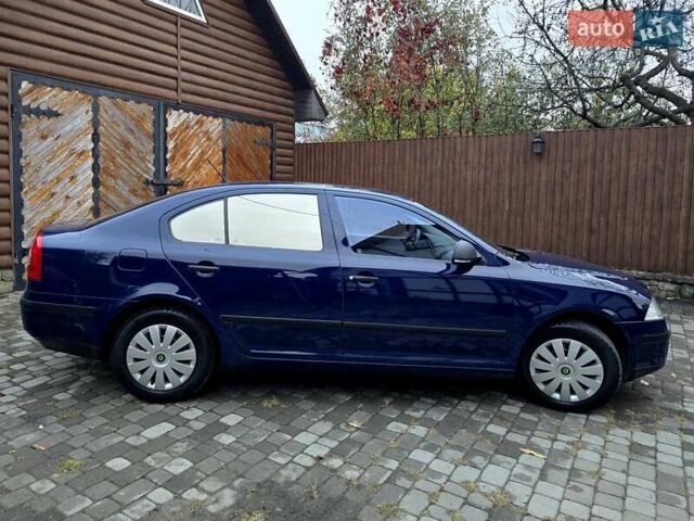 Шкода Октавия 2012 в Полтаве на Automoto.ua Синий Шкода Октавия, объемом двигателя 1.6 л и пробегом 161 тыс. км за 7100 $, фото 32 на Automoto.ua