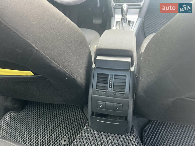 Синий Шкода Октавия, объемом двигателя 1.4 л и пробегом 260 тыс. км за 8900 $, фото 15 на Automoto.ua