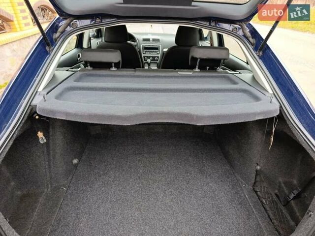 Синий Шкода Октавия, объемом двигателя 1.6 л и пробегом 216 тыс. км за 8300 $, фото 16 на Automoto.ua