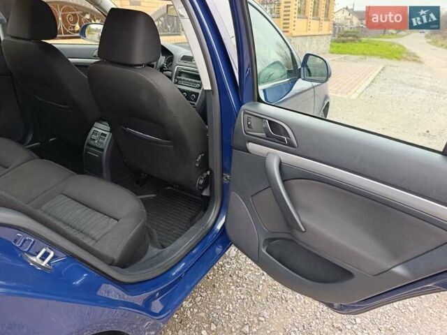 Синий Шкода Октавия, объемом двигателя 1.6 л и пробегом 216 тыс. км за 8300 $, фото 20 на Automoto.ua