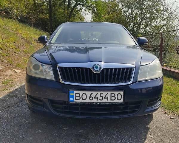 Синий Шкода Октавия, объемом двигателя 1.6 л и пробегом 263 тыс. км за 8500 $, фото 6 на Automoto.ua