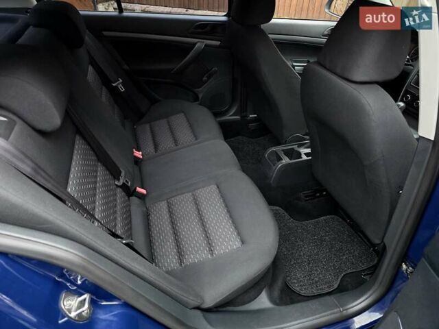 Шкода Октавия 2012 в Полтаве на Automoto.ua Синий Шкода Октавия, объемом двигателя 1.6 л и пробегом 161 тыс. км за 7100 $, фото 68 на Automoto.ua