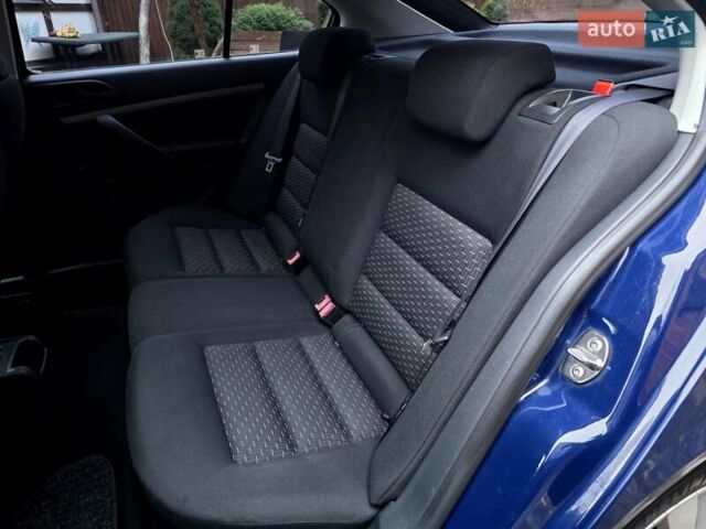 Шкода Октавия 2012 в Полтаве на Automoto.ua Синий Шкода Октавия, объемом двигателя 1.6 л и пробегом 161 тыс. км за 7100 $, фото 97 на Automoto.ua