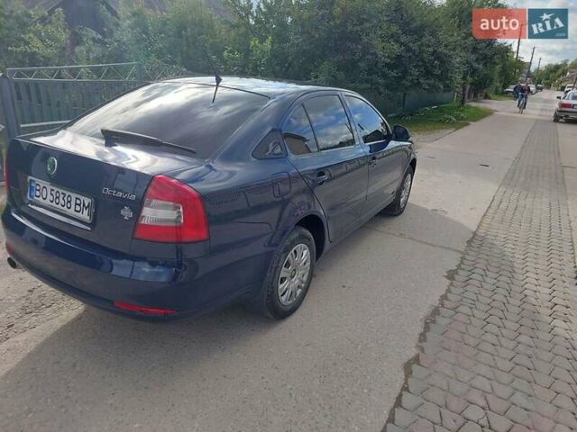 Синий Шкода Октавия, объемом двигателя 1.2 л и пробегом 277 тыс. км за 9500 $, фото 5 на Automoto.ua