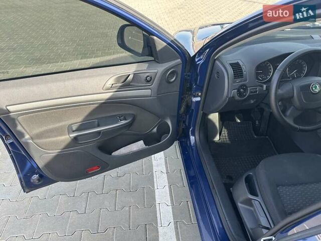 Шкода Октавия 2012 в Тячеве на Automoto.ua Синий Шкода Октавия, объемом двигателя 1.97 л и пробегом 238 тыс. км за 9300 $, фото 12 на Automoto.ua