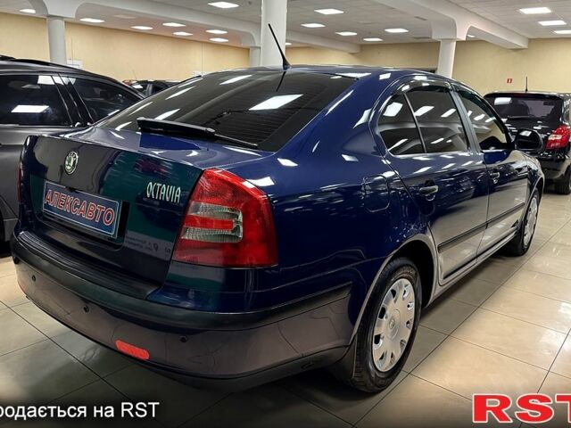 Синий Шкода Октавия, объемом двигателя 1.6 л и пробегом 198 тыс. км за 7200 $, фото 3 на Automoto.ua
