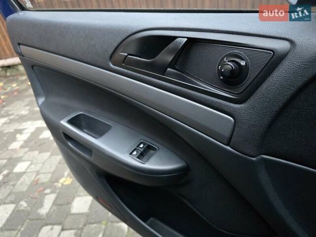 Шкода Октавия 2012 в Полтаве на Automoto.ua Синий Шкода Октавия, объемом двигателя 1.6 л и пробегом 161 тыс. км за 7100 $, фото 90 на Automoto.ua