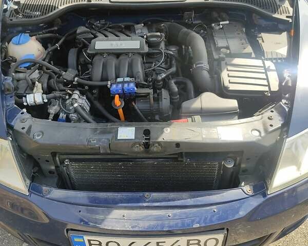 Синий Шкода Октавия, объемом двигателя 1.6 л и пробегом 263 тыс. км за 8500 $, фото 8 на Automoto.ua