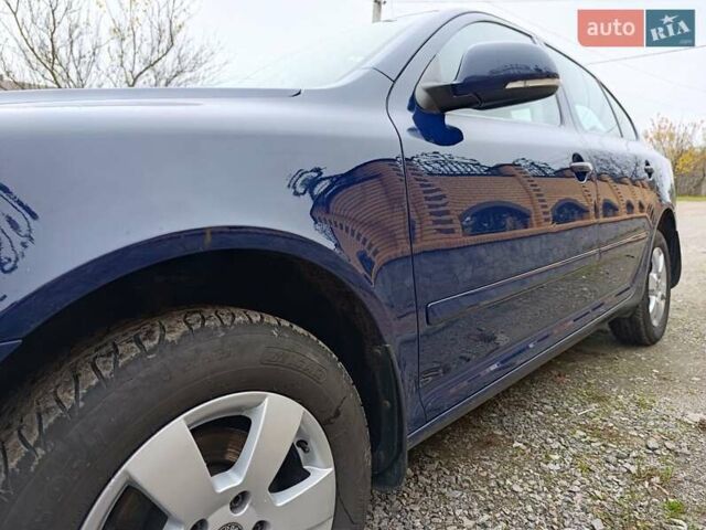 Синий Шкода Октавия, объемом двигателя 1.6 л и пробегом 216 тыс. км за 8300 $, фото 4 на Automoto.ua