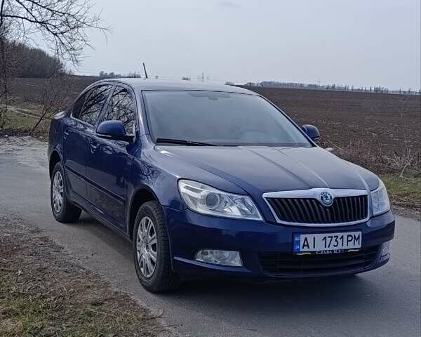 Синій Шкода Октавія, об'ємом двигуна 1.8 л та пробігом 300 тис. км за 7800 $, фото 2 на Automoto.ua