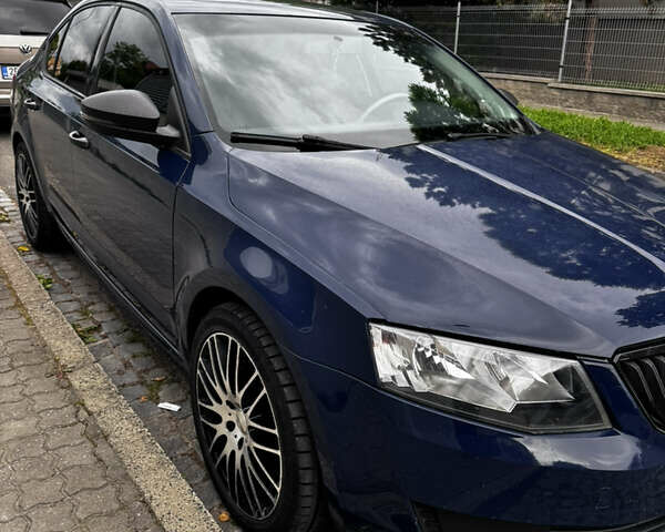 Синий Шкода Октавия, объемом двигателя 1.6 л и пробегом 260 тыс. км за 9800 $, фото 3 на Automoto.ua