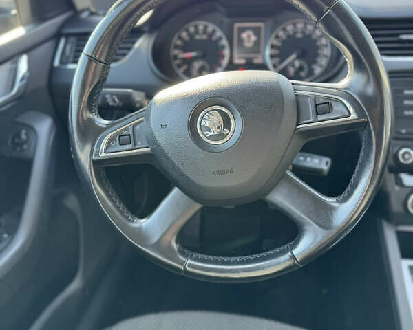 Синій Шкода Октавія, об'ємом двигуна 1.6 л та пробігом 244 тис. км за 8700 $, фото 28 на Automoto.ua