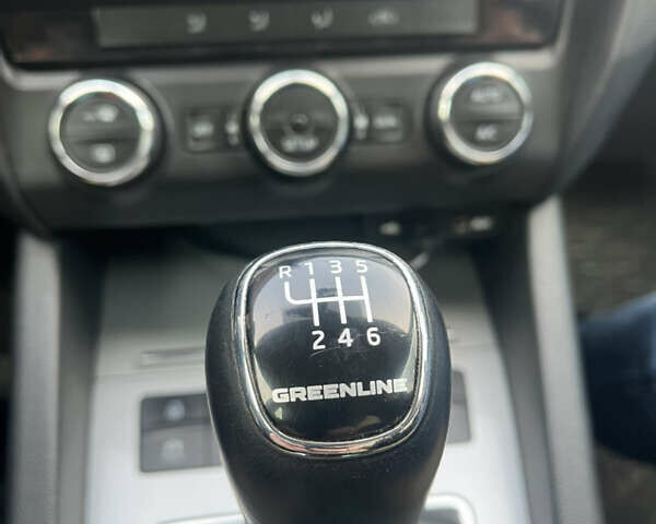 Синий Шкода Октавия, объемом двигателя 1.6 л и пробегом 260 тыс. км за 10499 $, фото 19 на Automoto.ua