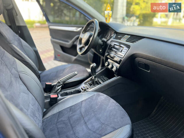 Синий Шкода Октавия, объемом двигателя 1.6 л и пробегом 262 тыс. км за 7999 $, фото 39 на Automoto.ua