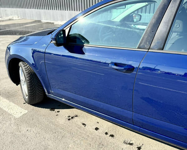 Синій Шкода Октавія, об'ємом двигуна 1.6 л та пробігом 244 тис. км за 8700 $, фото 7 на Automoto.ua