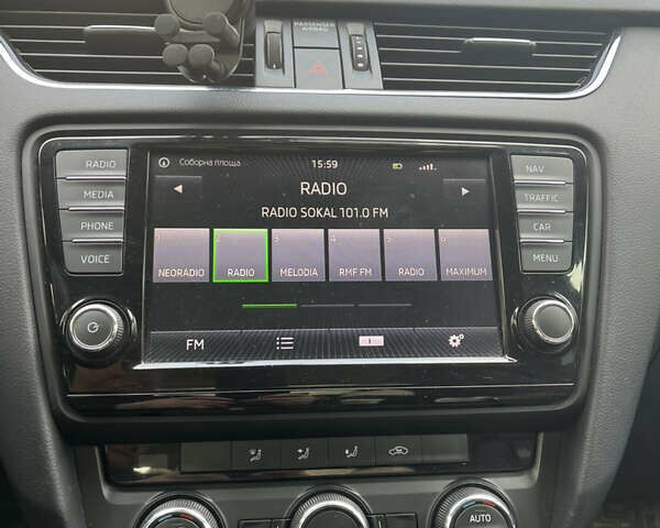 Синий Шкода Октавия, объемом двигателя 1.6 л и пробегом 260 тыс. км за 10499 $, фото 18 на Automoto.ua