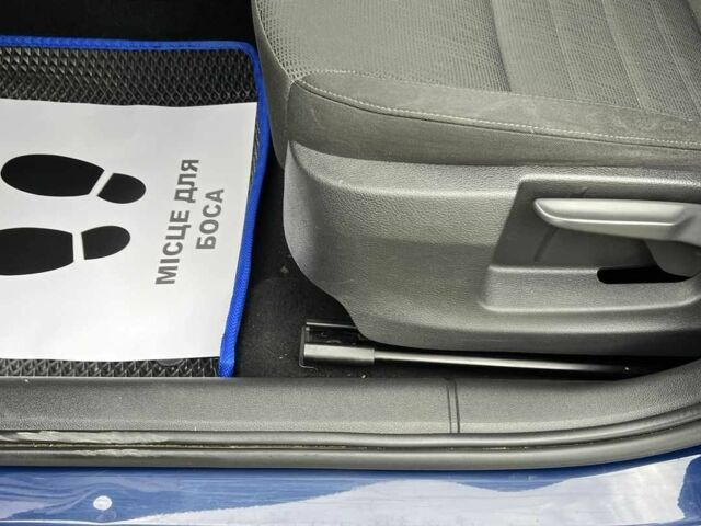 Синий Шкода Октавия, объемом двигателя 2 л и пробегом 285 тыс. км за 11999 $, фото 21 на Automoto.ua