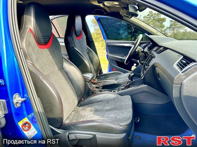 Синій Шкода Октавія, об'ємом двигуна 2 л та пробігом 187 тис. км за 14000 $, фото 9 на Automoto.ua