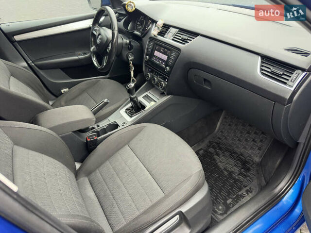 Синій Шкода Октавія, об'ємом двигуна 1.97 л та пробігом 277 тис. км за 10500 $, фото 30 на Automoto.ua