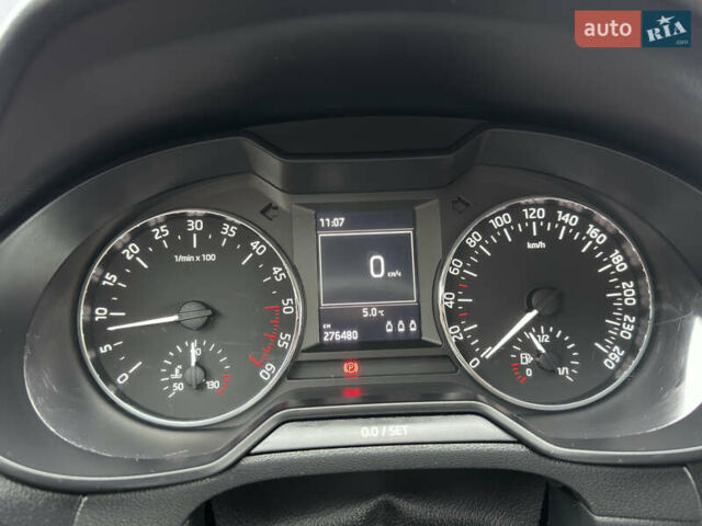 Синій Шкода Октавія, об'ємом двигуна 1.97 л та пробігом 277 тис. км за 10500 $, фото 25 на Automoto.ua