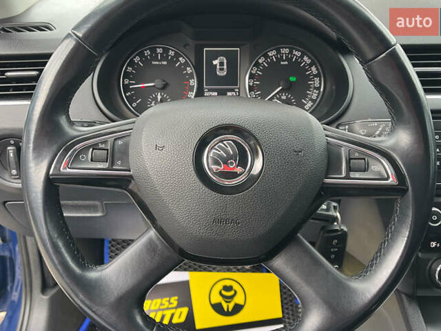 Шкода Октавия 2014 в Коломые на Automoto.ua Синий Шкода Октавия, объемом двигателя 1.97 л и пробегом 227 тыс. км за 11999 $, фото 11 на Automoto.ua